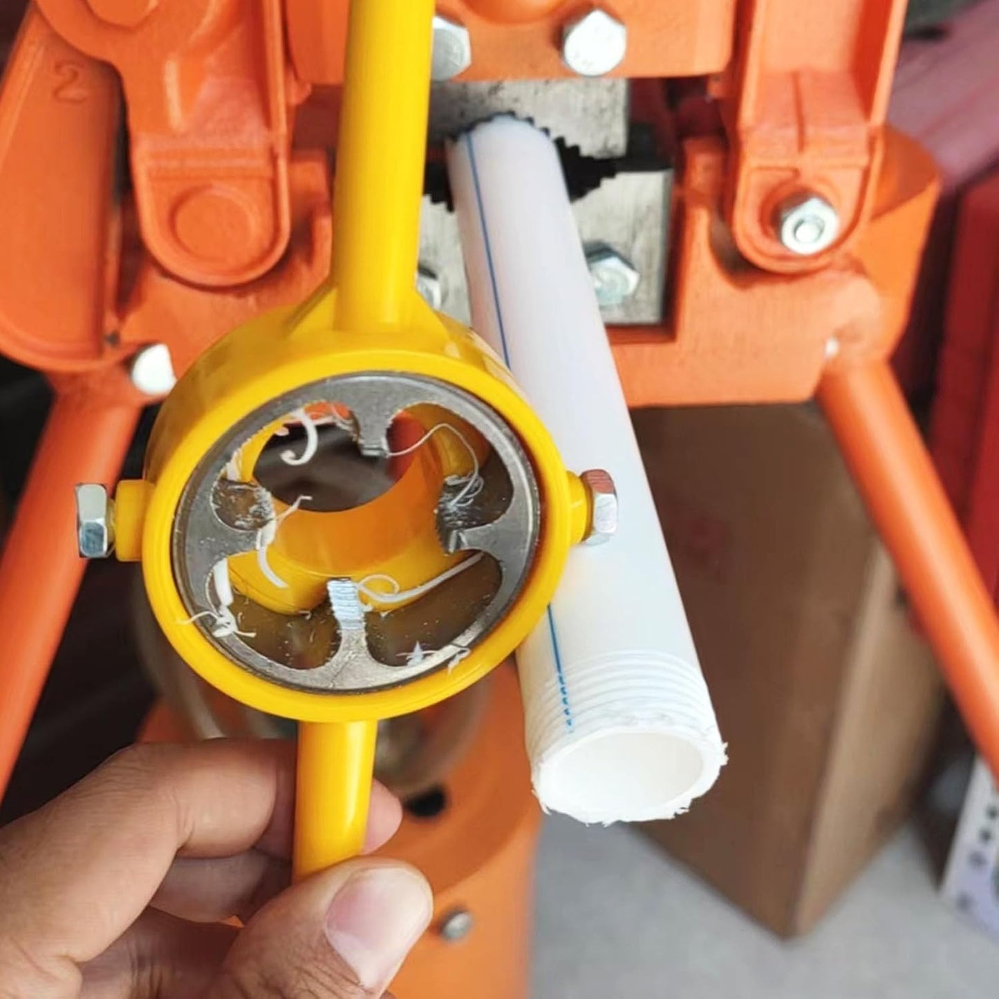 Kit de Filetage pour Tuyaux PVC – Outil de Réparation et d’Installation avec Embouts
